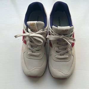 Women’s New Balance 574 sneakers size 9